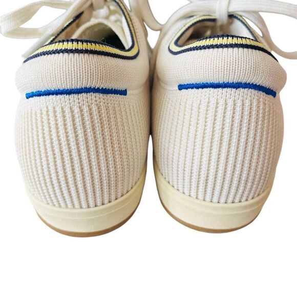 ROTHY’S The Lace Up Sneaker in Blonde size 9. - Picture 3 of 10